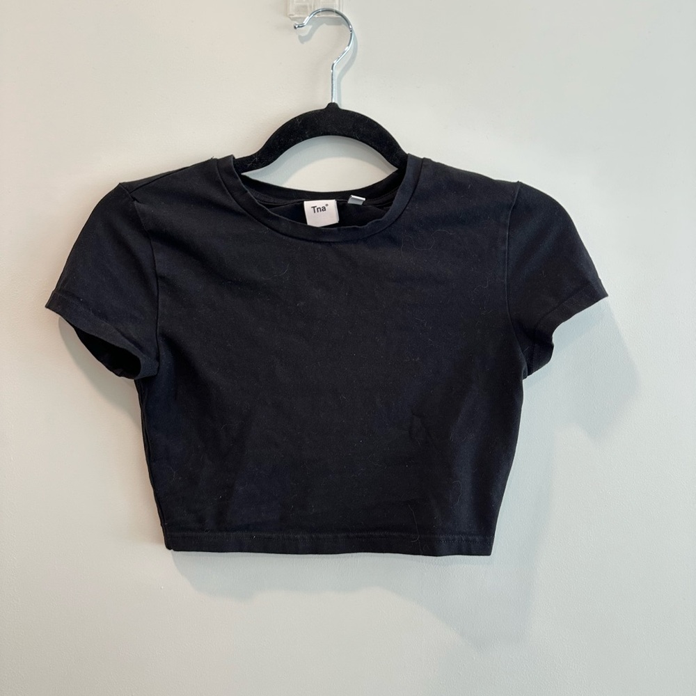 Aritzia TNA tight to body stop size S